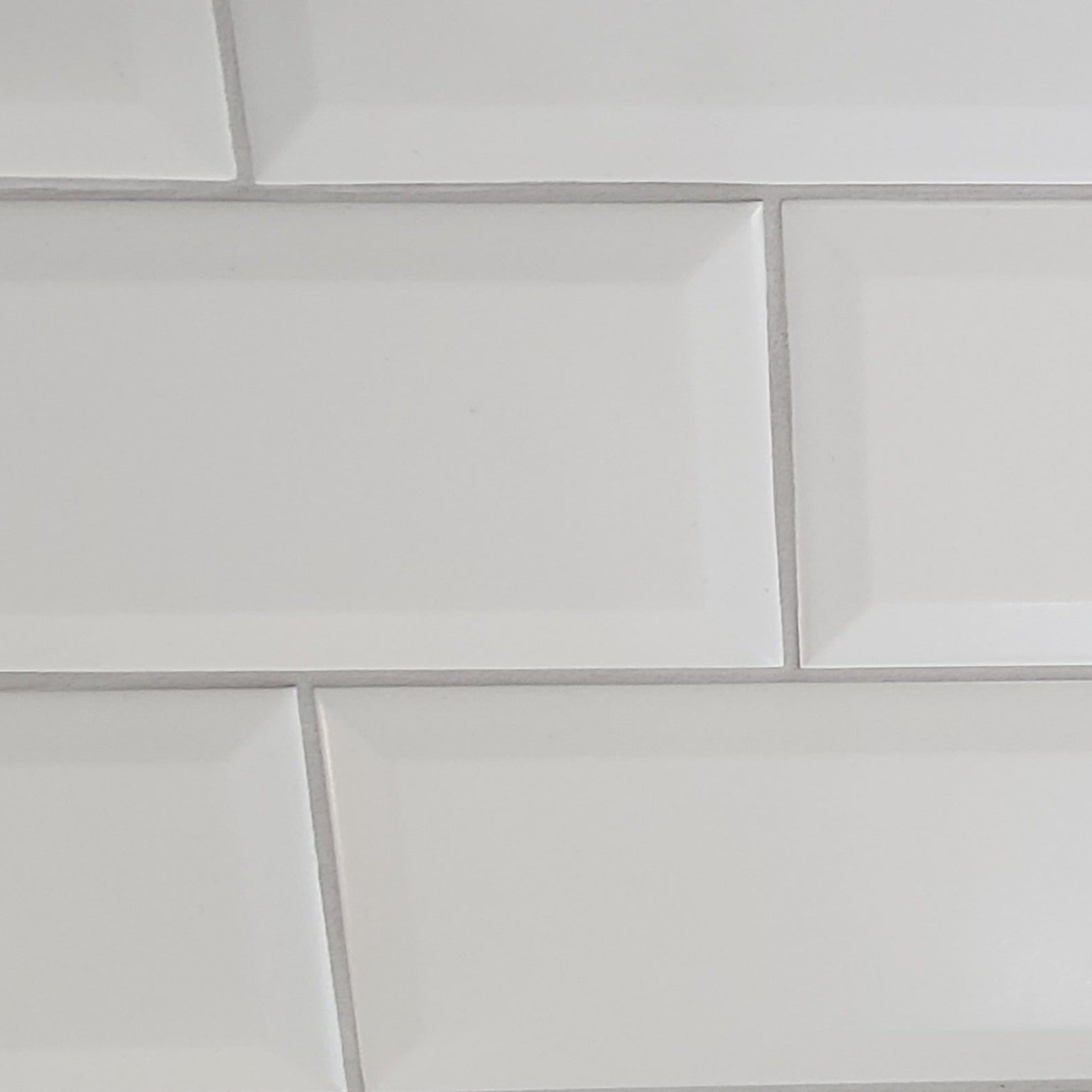 Metro White Matt 10x20