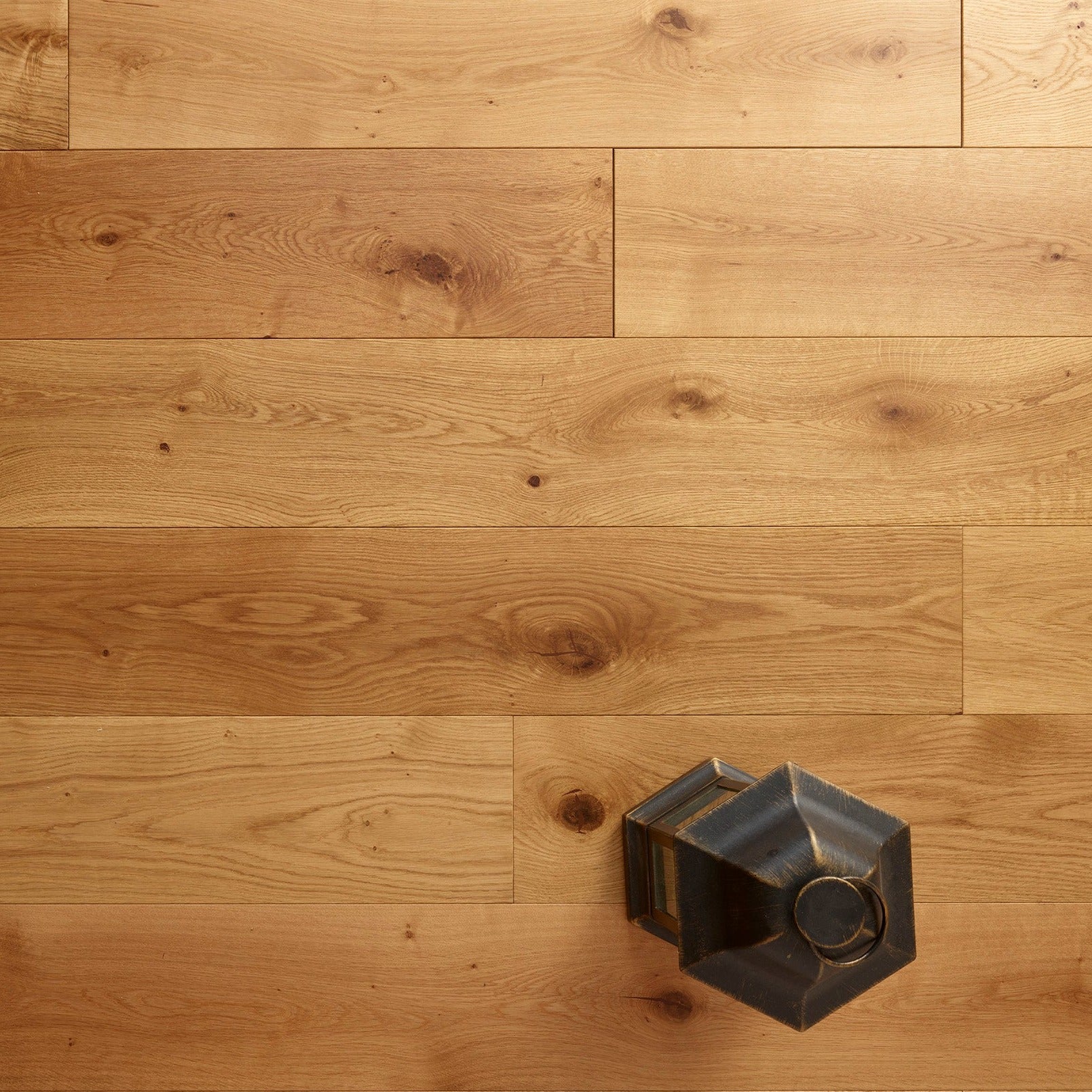 Palace Oak Oiled 20/6mm - UV Oiled