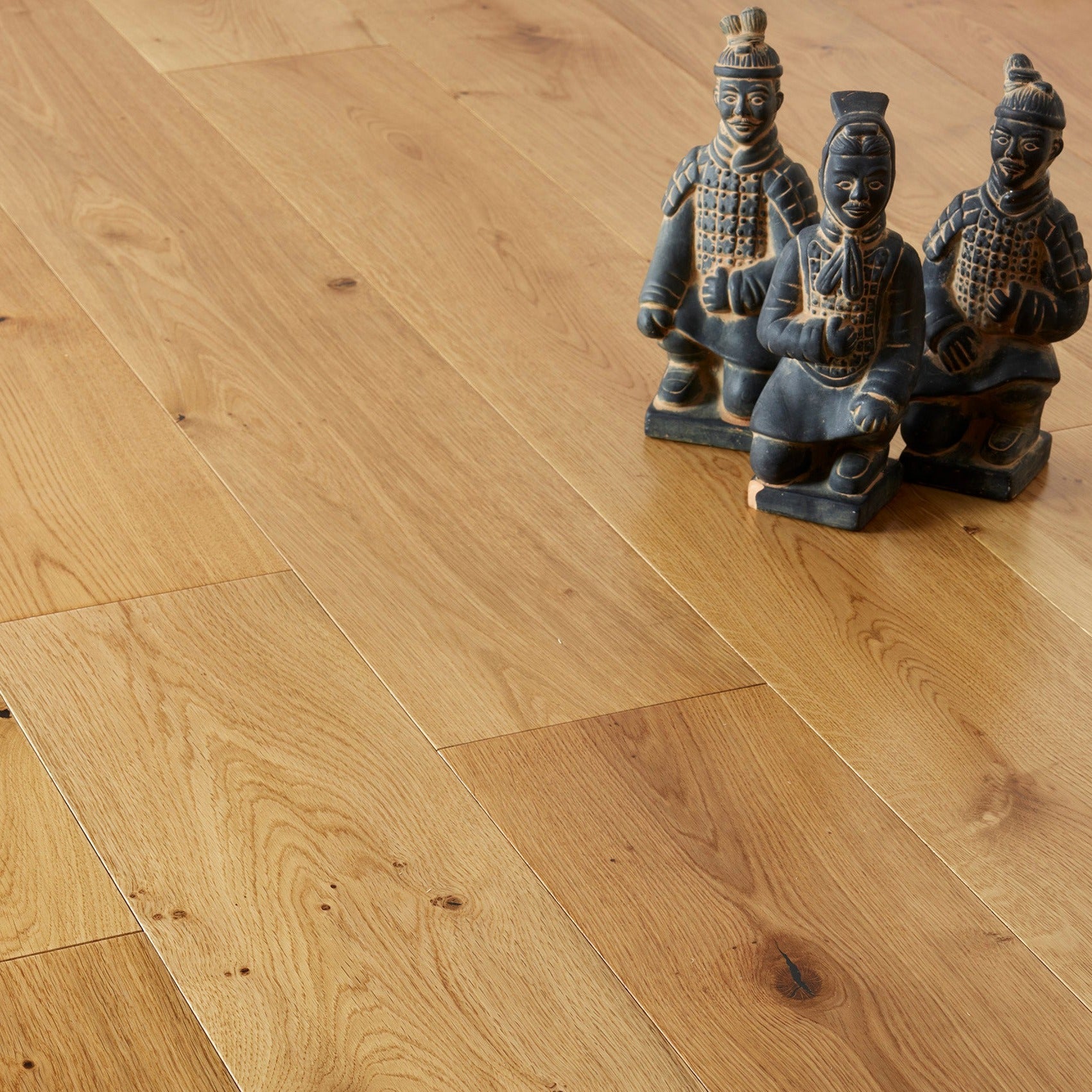 Palace 20/6mm French Oak- Satin Lacquered