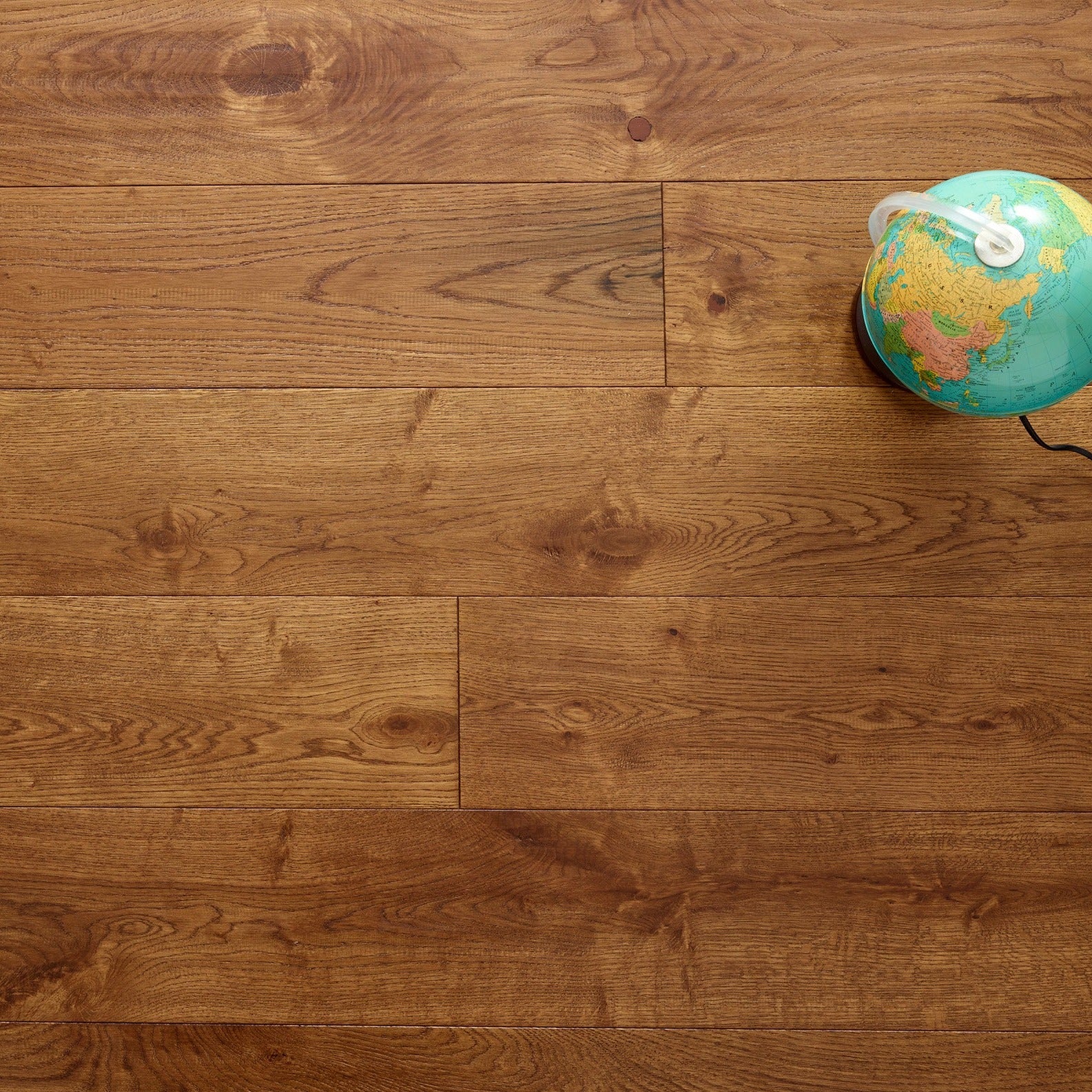 Palace 20/6mm French Oak- Hand scraped Cognac Stained