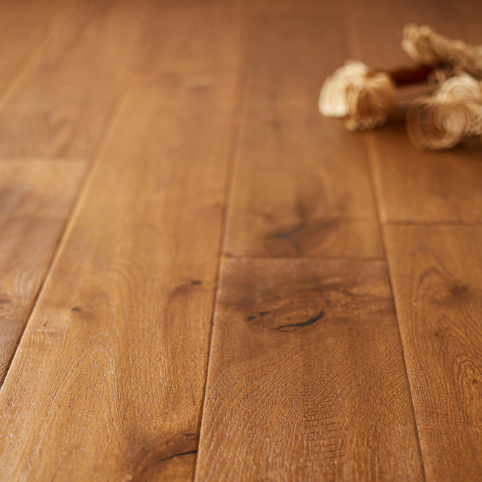 Palace 18/4mm Cognac Oak- UV Oiled