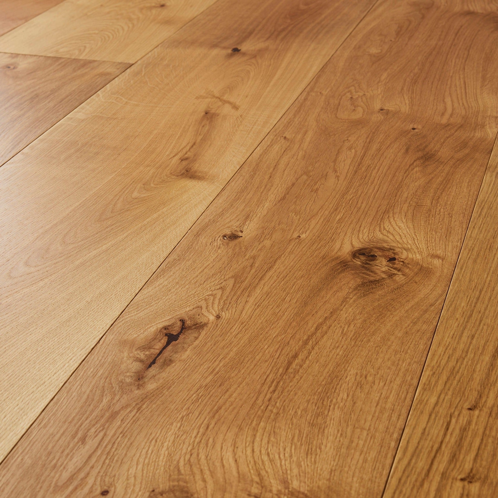 Wide Barn 14/4mm French Oak - UV Oiled