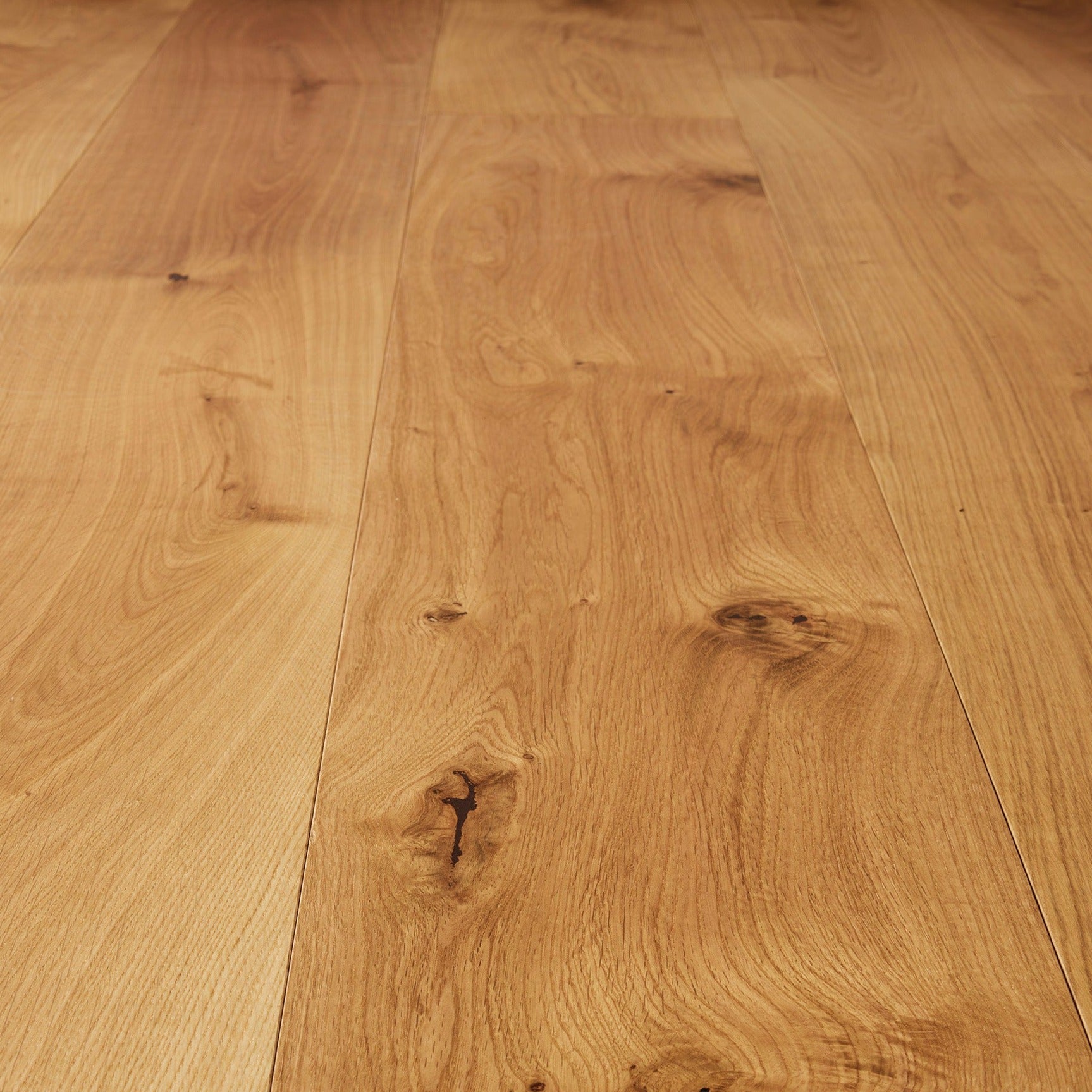 Wide Barn 14/4mm French Oak - UV Oiled