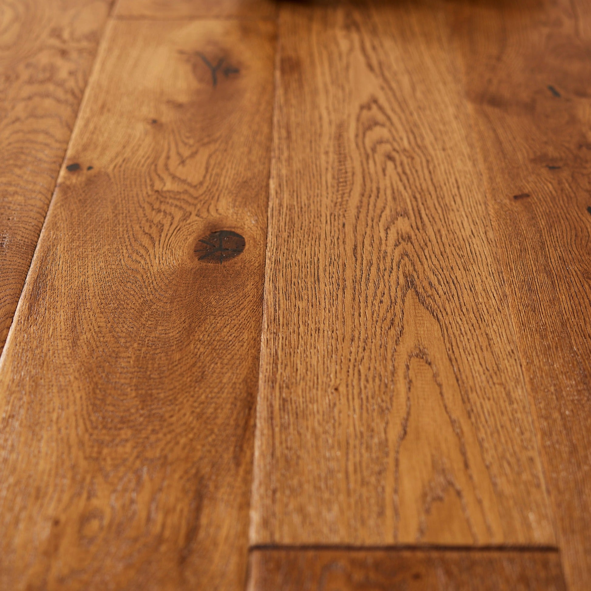 Glen 18/3mm Cognac Oak- Lacquered