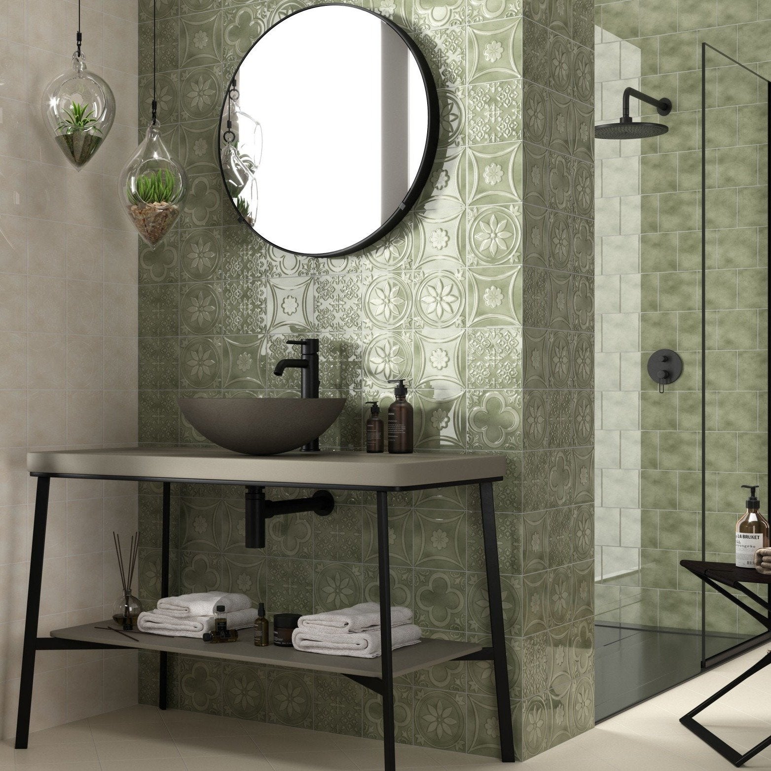 Victoria Menta 15x15