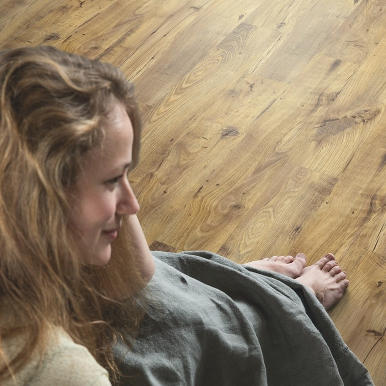 ALPHA - Vintage chestnut natural with underlay ambience